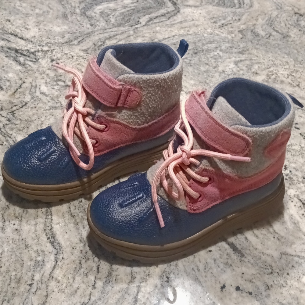 Kids 9c boots